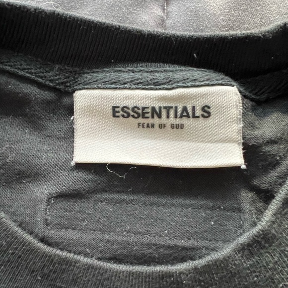 FEAR OF GOD ESSENTIALS MENS T-SHIRT - Picture 3 of 5
